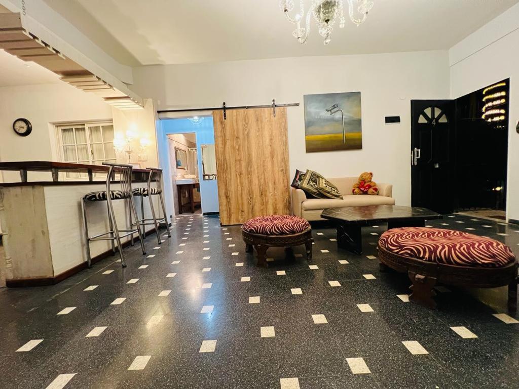 Monica'S Apartments Каннінґ Екстер'єр фото